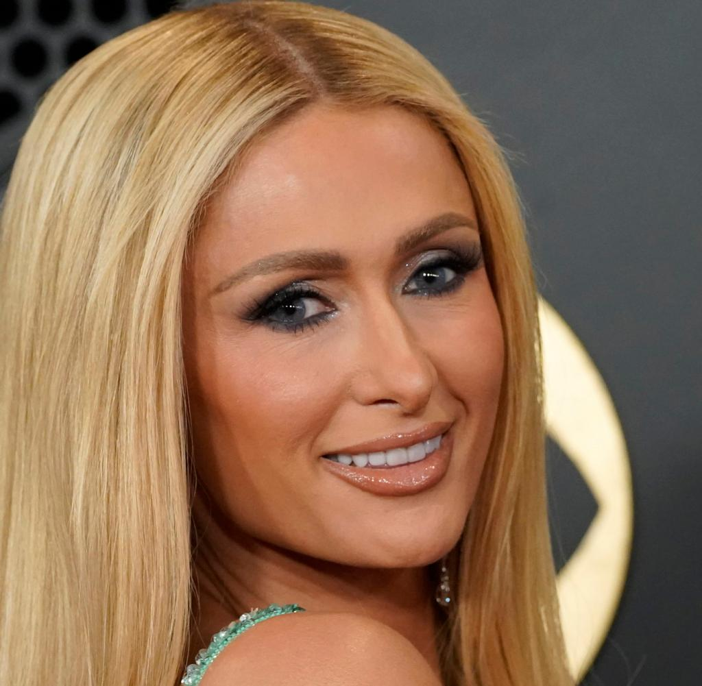Paris Hilton Wiki / Bio