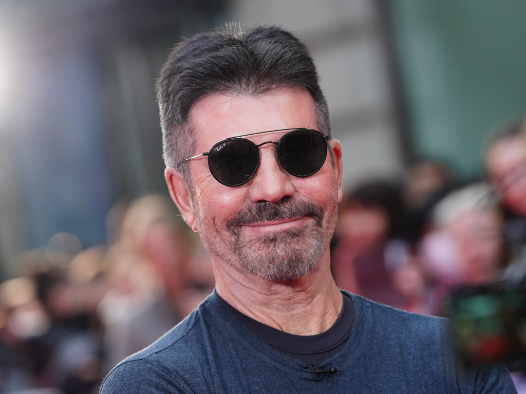Simon Cowell Early Life and Education